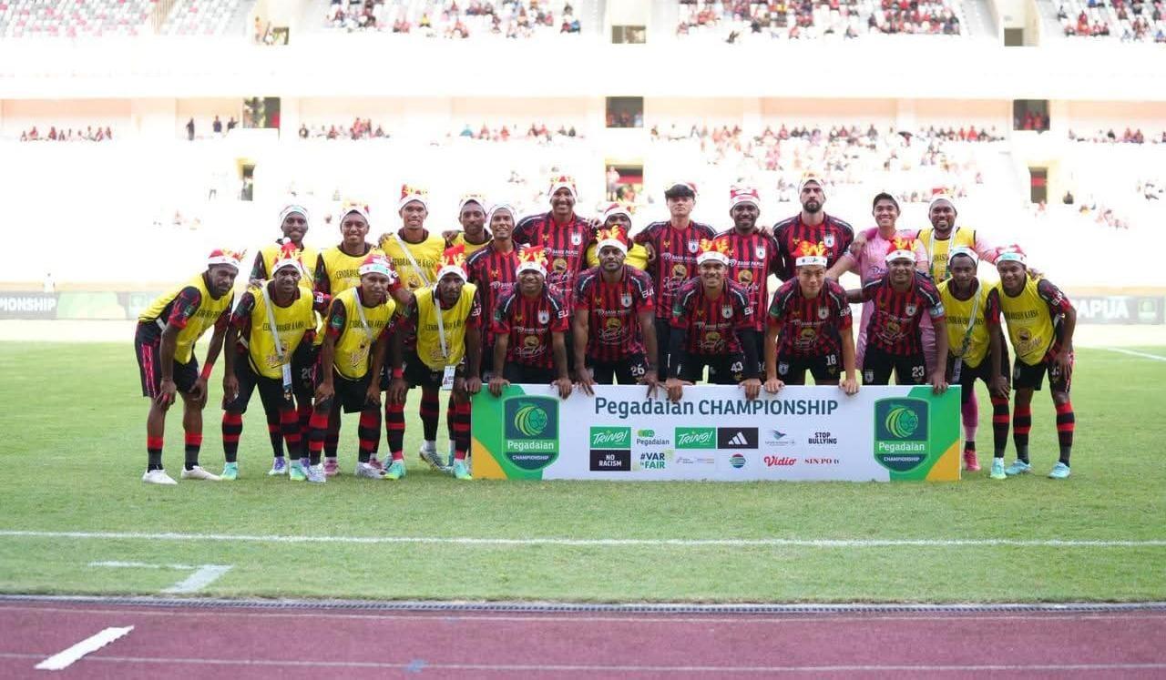 Persipura-Jayapura-sukses-mengamankan-kemenangan-krus.jpg