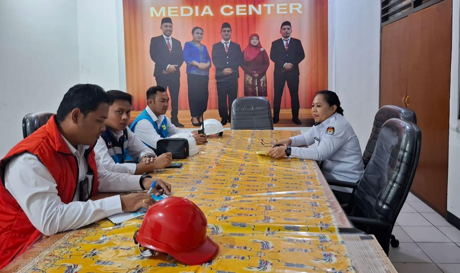 Pertemuan-PLN-Sentani-dengan-KPU-Jayapura.jpg