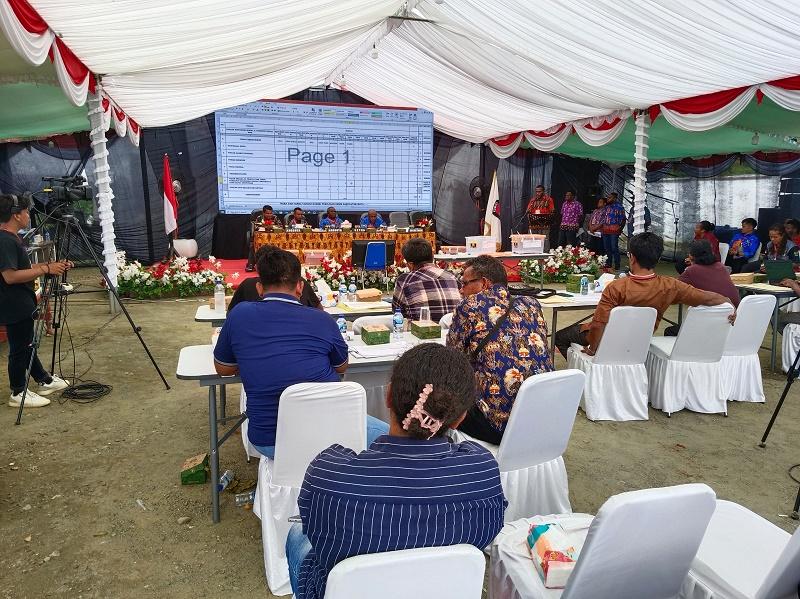 Pleno-KPU-kabupaten-Keerom-hari-ke-dua.jpg