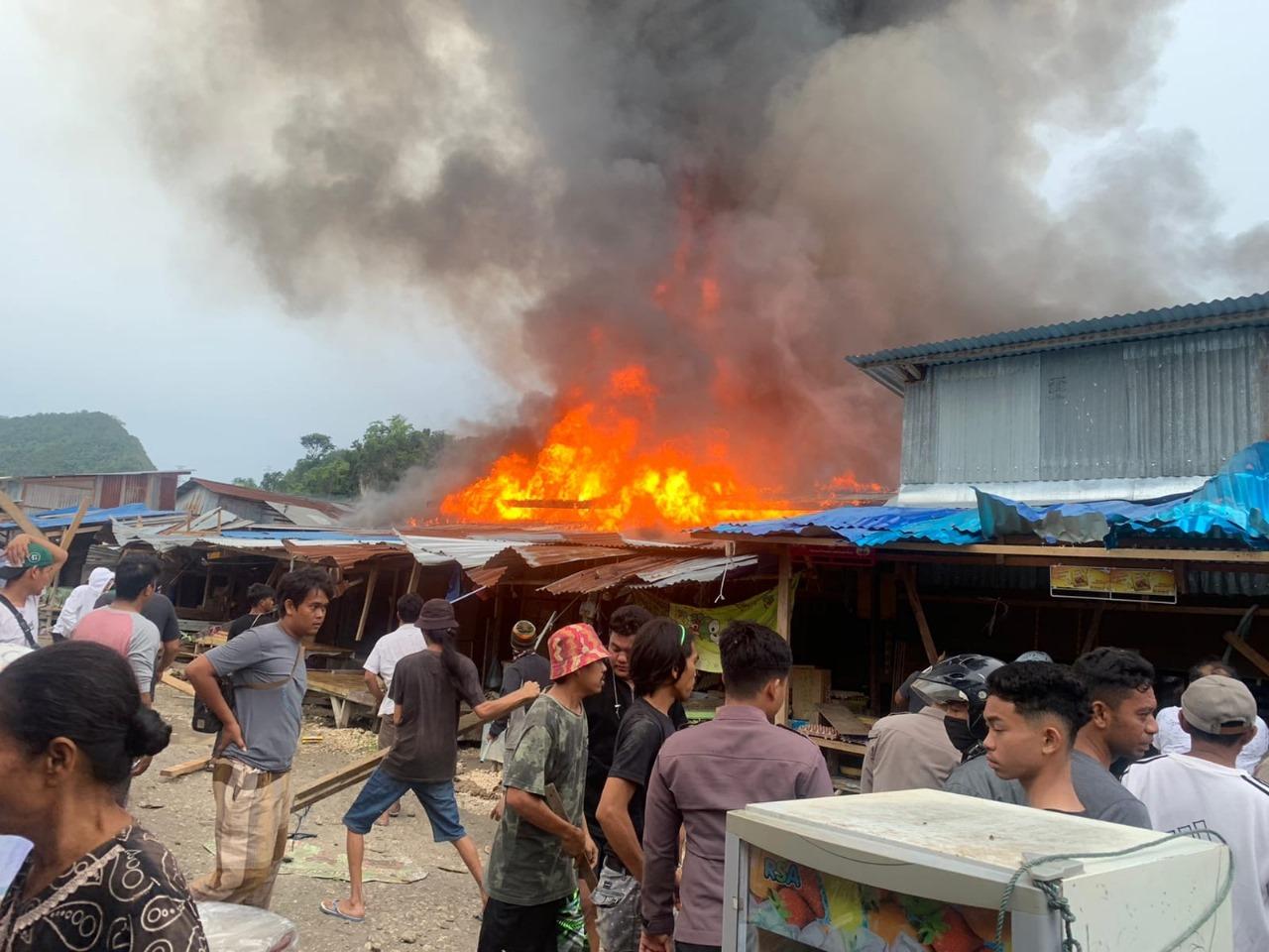 Warga-Kota-Jayapura-diresahkan-lima-kasus-kebakaran-yang-terja.jpg