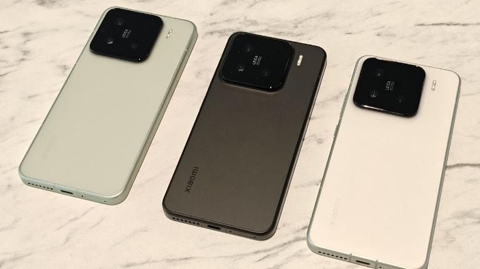 XIAOMI-15-Xiaomi-merilis-Xiaomi-15-versi-reguler-secara-global-pada-Minggu-232025.jpg