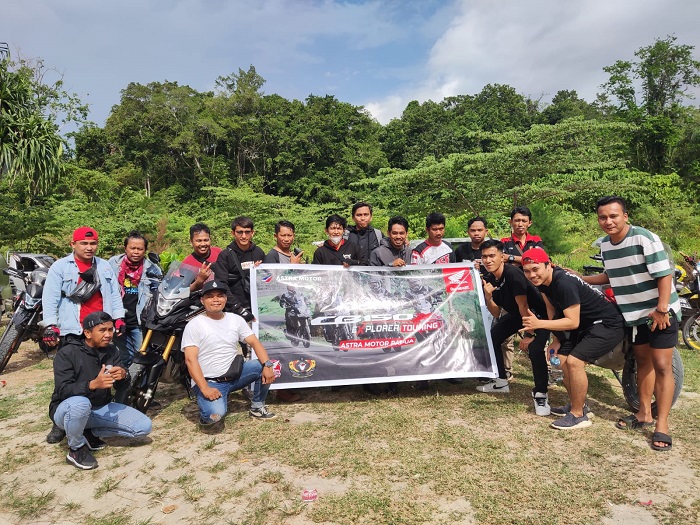 Astra Motor Ajak SHSCJ Menyusuri Pantai Pasir Dua, Ekplor Alam Papua yang Masih Asri