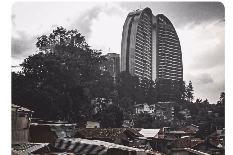 foto-hasil-jepretan-novan-putra-yang-diposting-di-akun-twitter-pribadinya-menuai-kecaman.jpg