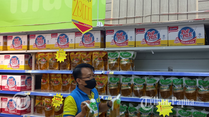 Tiba-tiba Pasokan Minyak Goreng ke Minimarket Lancar Setelah HET Dicabut Pemerintah, Ada Apa?