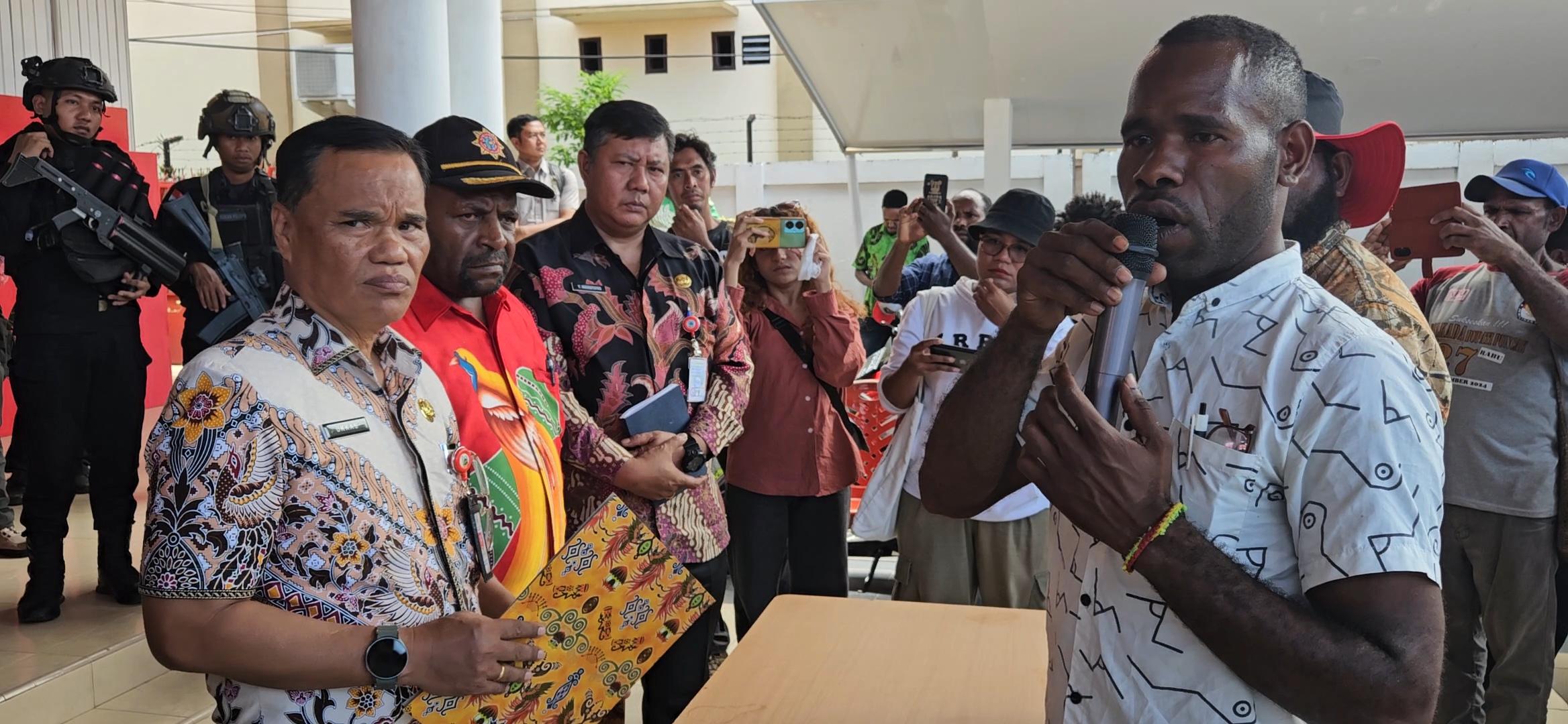 inator-lapangan-Forum-Intelektual-Kabupaten.jpg