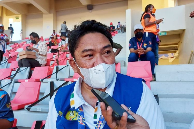 kepala-dinas-komunikasi-dan-informatika-papua-jeri-agus-yudianto.jpg