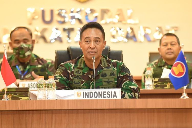 kepala-staf-angkatan-darat-ksad-jenderal-tni-andika-perkasa-menggelar-video-teleconference.jpg