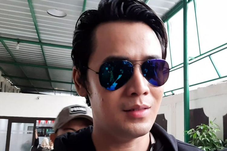 kriss-hatta-di-pengadilan-negeri-jakarta-selatan-selasa-26112019.jpg