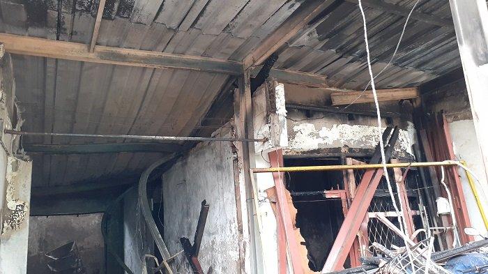 ludes-terbakar-usai-kebakaran.jpg
