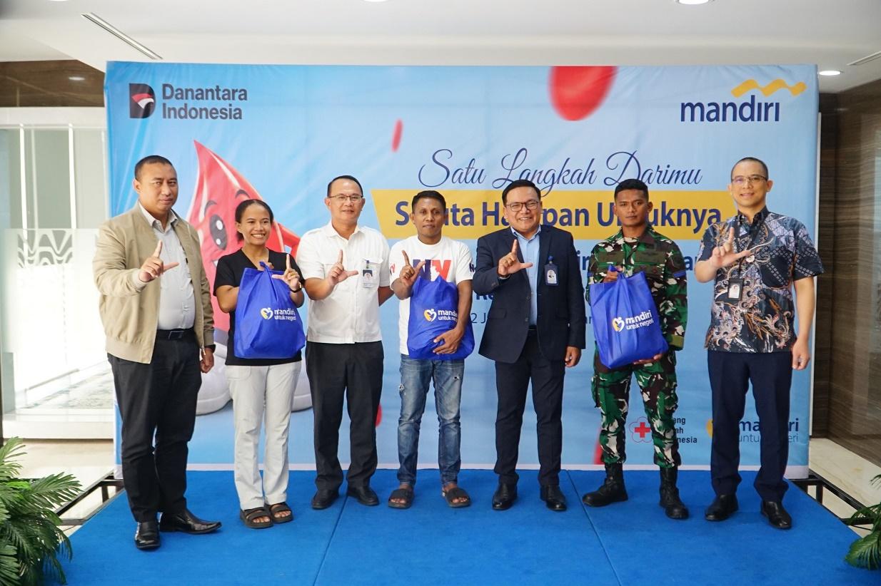 mandiribanks78373.jpg