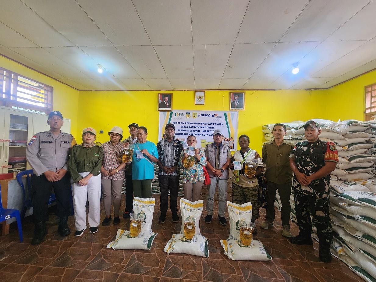 Bulog Papua Mulai Menyalurkan Bantuan Pangan Nasional di Jayapura