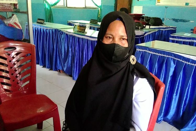 Oknum Guru yang Hukum Siswa SD Makan Sampah Minta Maaf: Saya Khilaf