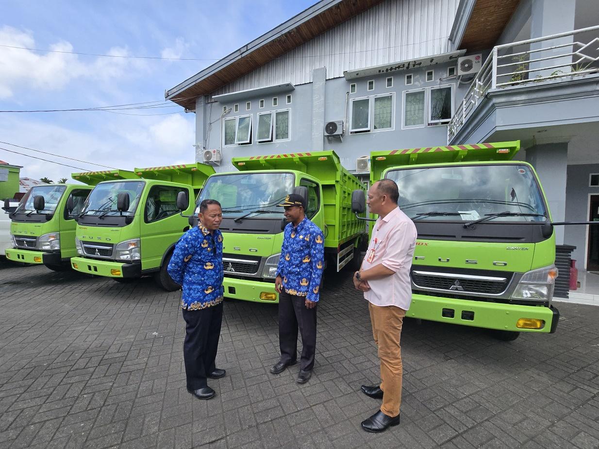Pemkab Yapen Pengadaan 4 Truk Sampah Untuk Mendukung Kebersihan Daerah