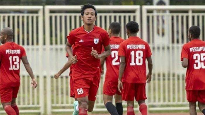 Saiful Indra Cahya Jadi Pemain Pertama Persipura Cetak Gol di Stadion Lukas Enembe