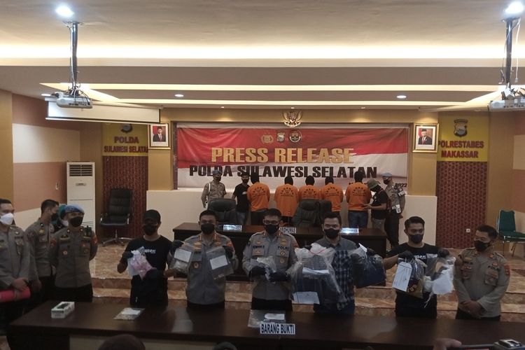 polda-sulsel-dan-polrestabes-makassar-rilis-kasus-pembunuhan-pegawai-dishub.jpg