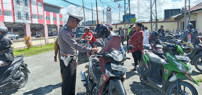 Operasi Patuh Cartenz 2022, Polres Mimika Tilang Puluhan Kendaraan Roda Dua
