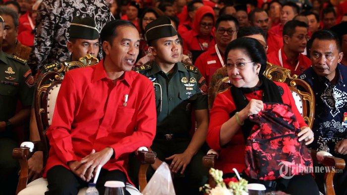 presiden-jokowi-kiri-dan-ketua-umum-pdip-megawati-soekarnoputri-kanan.jpg