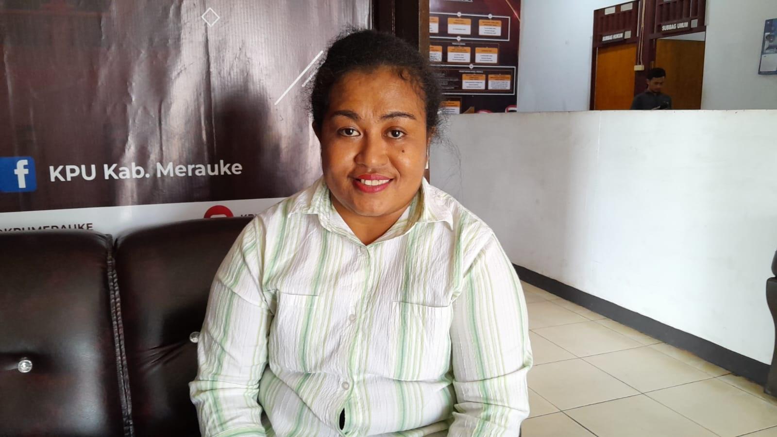 rosina-kebubun-ketua-kpu-merauke.jpg