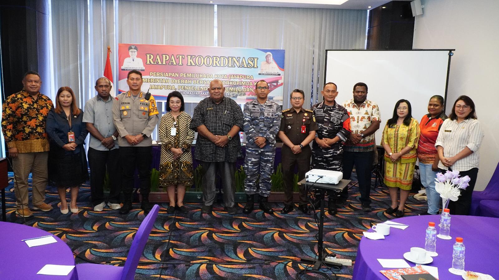 sbangpol-Kota-Jayapura-menggelar-rapat-koo.jpg