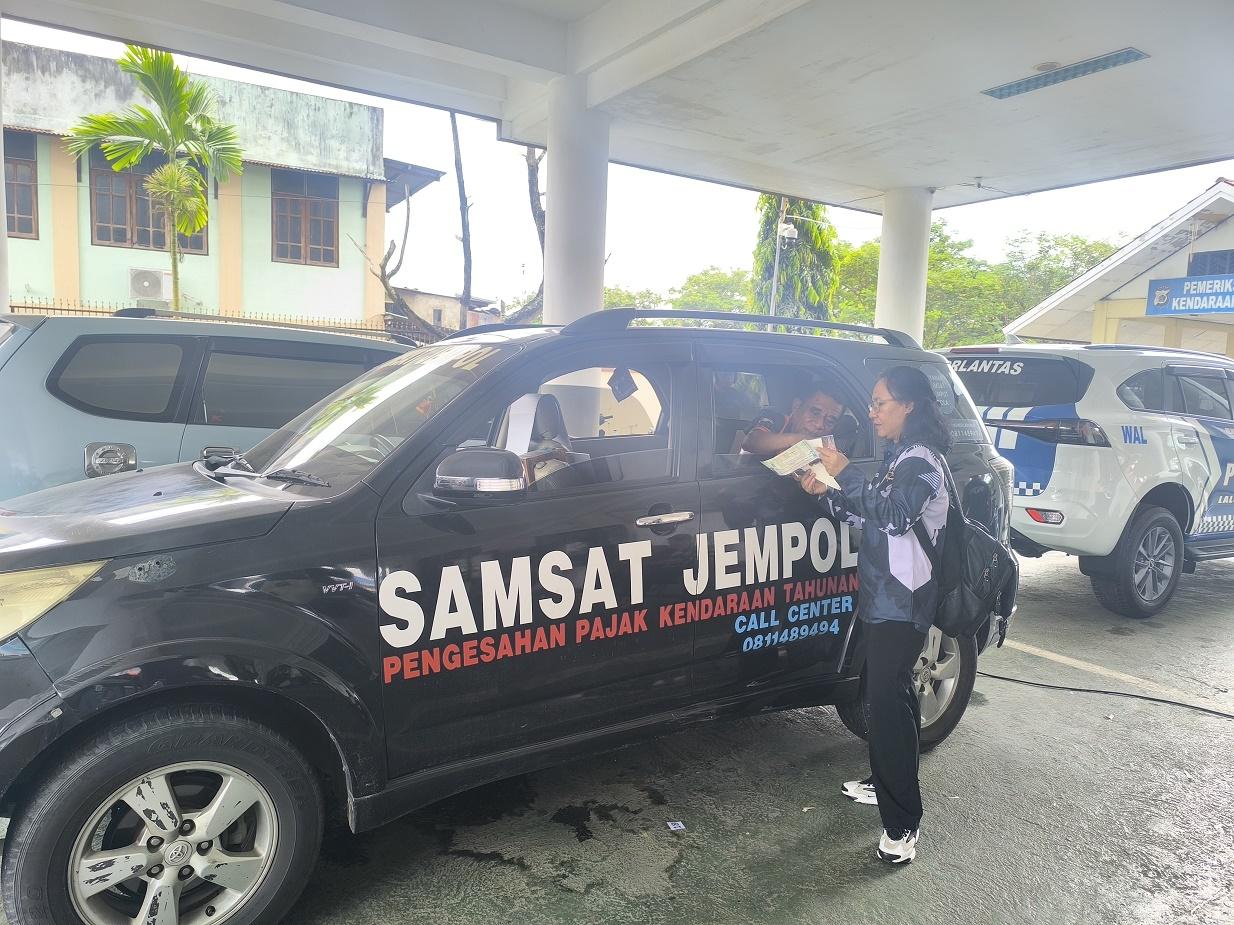 Samsat Jayapura Catat Pendapatan dari Program Pemutihan PKB Melampaui Harapan