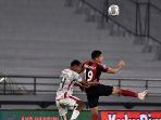 01032022-persipura_vs_borneo-2.jpg