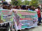 09032023-massa_geruduk_pn_jayapura.jpg
