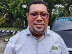 14-Sekretaris-KMAN-Kabupaten-Jayapura-Septer-Manufandu.jpg