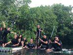 22032022_tan-monj-port-numbay-hutan-adat-perempuan-kampung-tobati-kota-jayapura.jpg