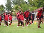 ATIHAN-Para-pemain-Persipura-Jayapura-mulai-menjalani-pe.jpg