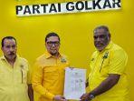 Abisai-Rollo-paling-kanan-mendapat-tiket-resmi-untuk-bert.jpg