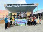 Komunitas Rossifumi Timika Bagikan Telur Paskah di 2 Gereja di Kabupaten Mimika