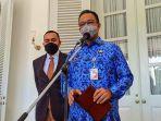 Gubernur-DKI-Jakarta-Anies-Baswedan-baju-korpri.jpg
