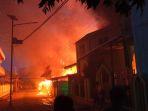 KEBAKARAN-Sebanyak-15-rumah-di-Pulau-Doom-Kota-Sorong.jpg