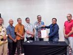 KEPALA-KAMPUNG-Kuasa-Hukum-Bupati-Yahukimo.jpg