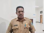 Kepala-Dinas-Perdagangan-Kabupaten-Jayapura-Theopilus-Tegai-dc.jpg