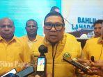 PAPUA-Plt-Ketua-DPD-Partai-Golkar-Provinsi-Papua-Ahmad-Doli-Kurnia-Tand.jpg