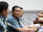 Panglima-TNI-Laksamana-TNI-Yudo-Margono-mengikuti-rapat-kerja-bersama-Komisi-I-DPR.jpg