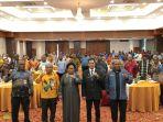 Penjabat-Gubernur-Papua-Ridwan-Rumasukun-membuka-ke.jpg