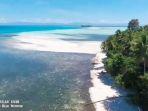 papua/Pulau-Urbi-di-Biak.jpg