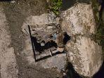 Puluhan-saringan-drainase-berbahan-besi.jpg