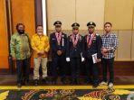 Tiga-Anak-papua-Wisuda-di-API.jpg
