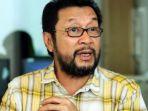 anggota-dpd-ri-asal-papua-yorrys-raweyai.jpg