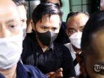 bharada-e-usai-dimintai-keterangan-di-kantor-komnas-ham.jpg