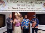 e-Hamadi-resmi-dilantik-sebagai-Ondoafi-Besar-To.jpg