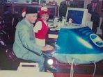 joshua-suherman-membagikan-foto-saat-kecil-bersama-mendiang-presiden-ke-3-ri-bj-habibie.jpg