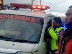 patroli-jalan-raya-pjr-direktorat-lalulintas-polda-sulsel-mengamankan-sebuah-ambulans.jpg
