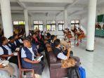 pelepasan-para-siswa-program-Adem-dari-para-pendamp.jpg