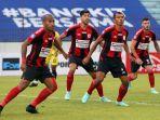 persipura-jayapura-kompascomsuci-rahayu.jpg