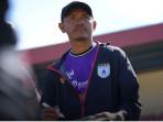 rdo-Salampessy-saat-melatih-Persipura-Jayapura-Dok-M.jpg