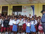 Tim CSR dan PDB Award 2025 Serta YPMAK Kunjungi SD YPPK Tillemans Kampung Mware Mimika